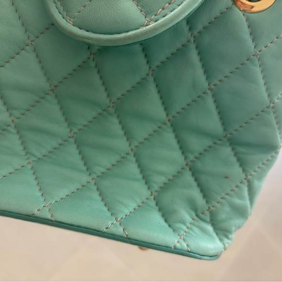 Eric Javits Sage Green Quilted Leather Chain Top Handle Bag - Picture 6 of 6